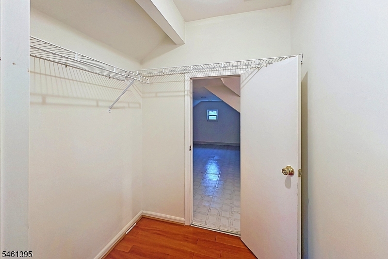 33 Rose Ln Property Photo 34