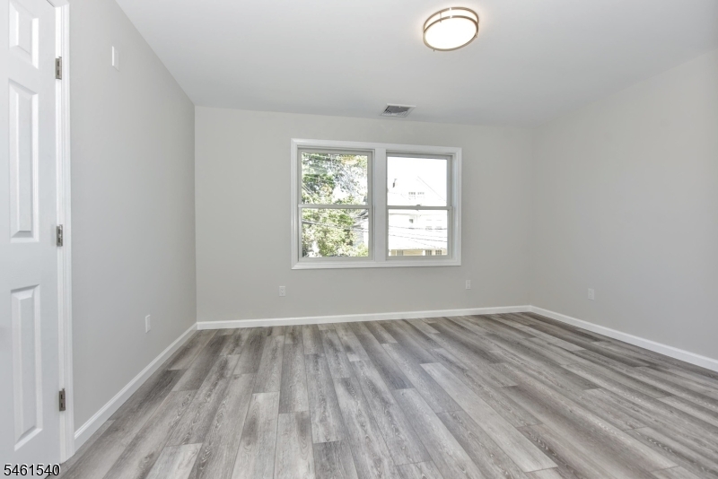 7 Bergen St 201 Property Photo 15