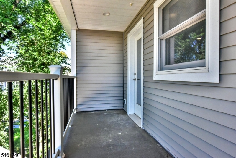 7 Bergen St 201 Property Photo 21