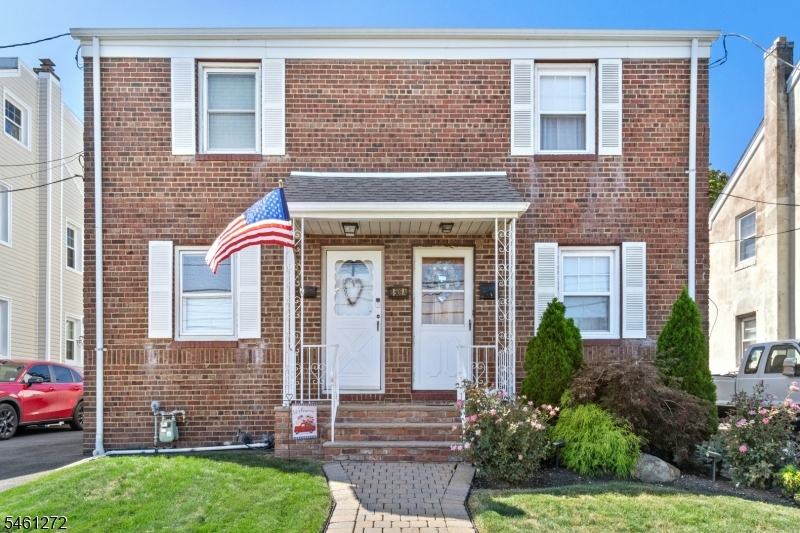 609 Arnett St Property Photo 1