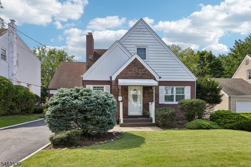 153 Madison Ave Property Photo 1