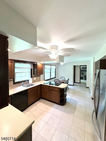 4 Tracey Ln Property Photo 18