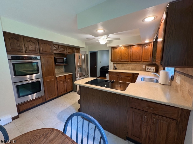 4 Tracey Ln Property Photo 22