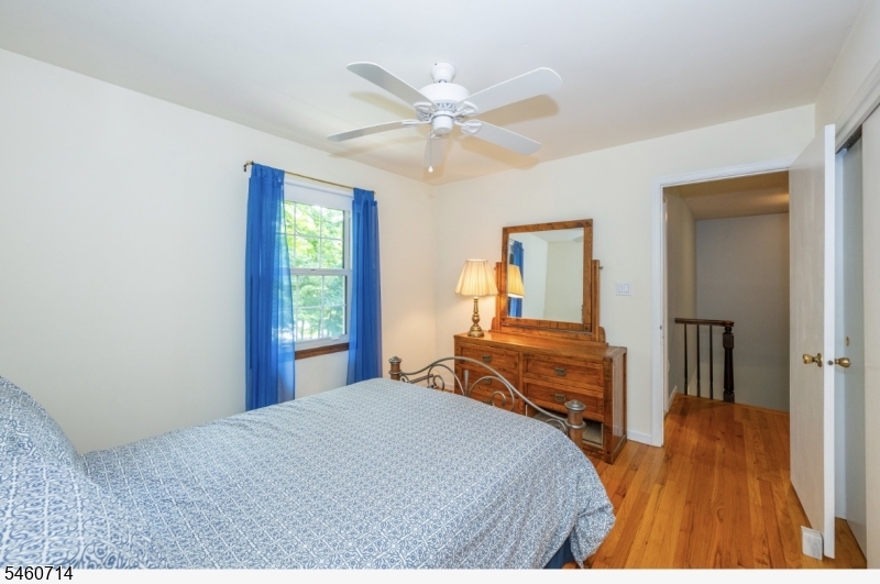 4 Tracey Ln Property Photo 37