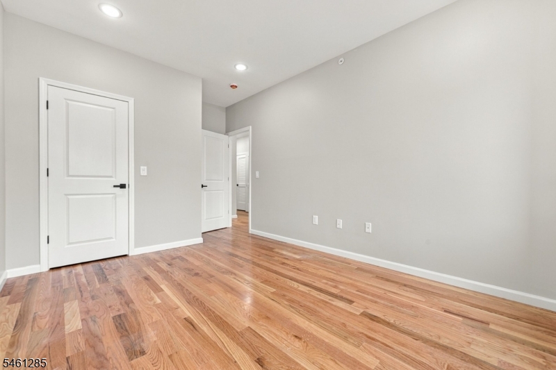 502 Davis Ave Property Photo 15