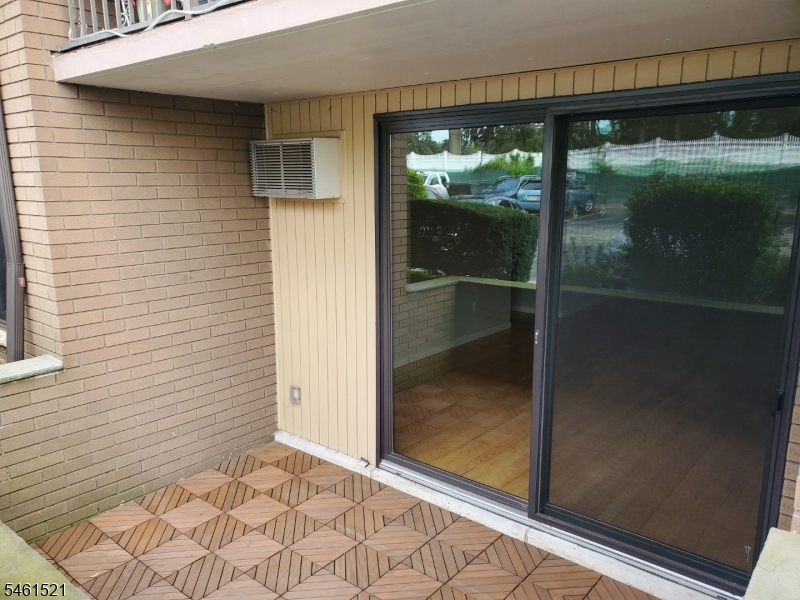 466 Liberty St 104 Property Photo 15