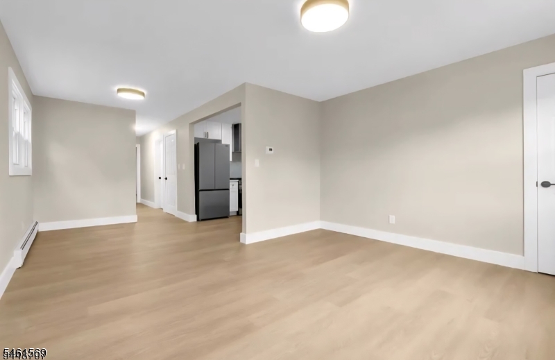 141 Myrtle Ave Property Photo 6