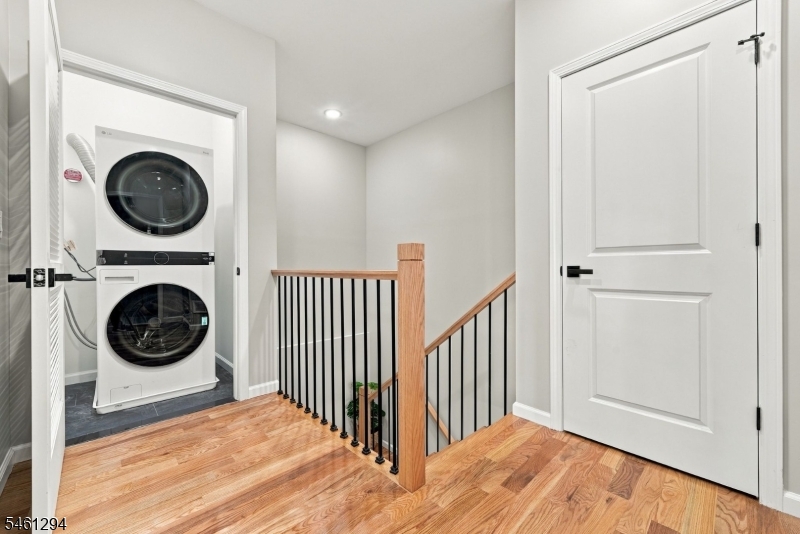 506 Davis Ave Property Photo 13