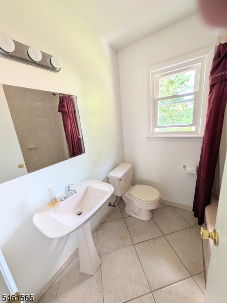 4 Kenvil Ave Property Photo 17