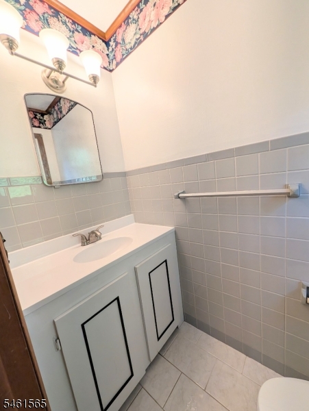 4 Kenvil Ave Property Photo 20