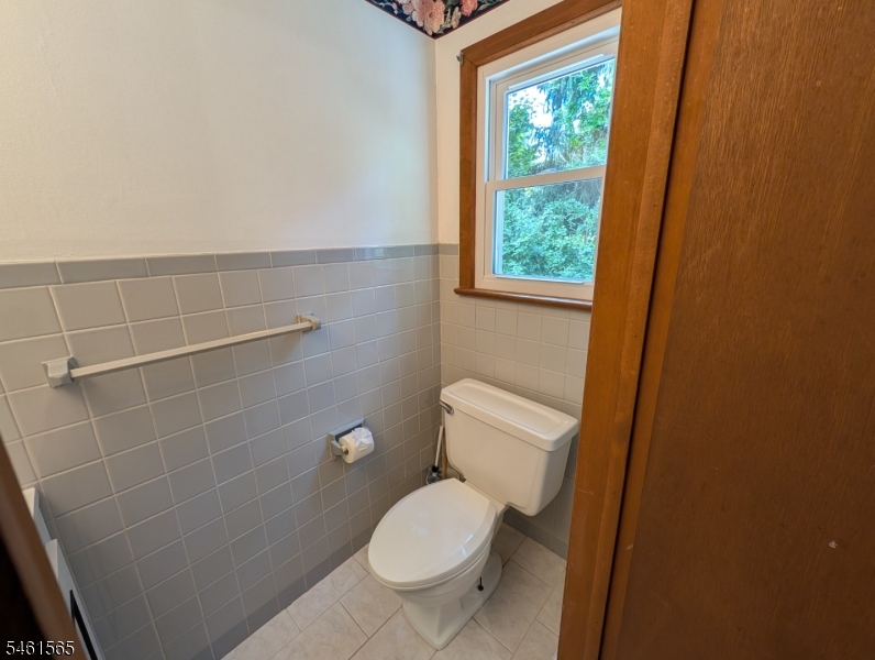 4 Kenvil Ave Property Photo 21