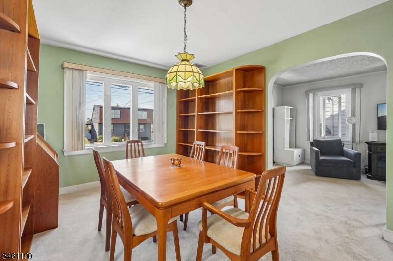 146 Bergen Ave Property Photo 5