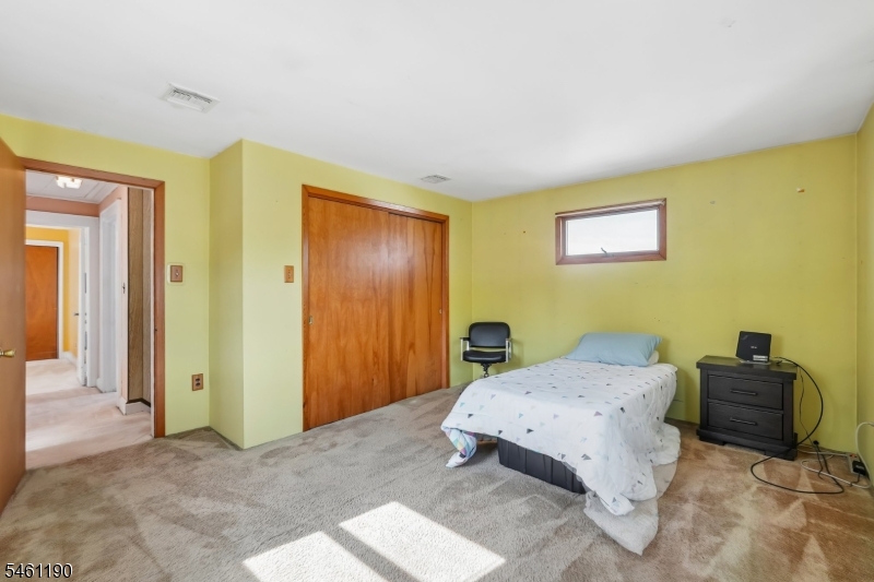 146 Bergen Ave Property Photo 24