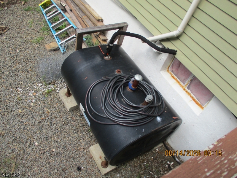 4 Mohawk Trl Property Photo 9