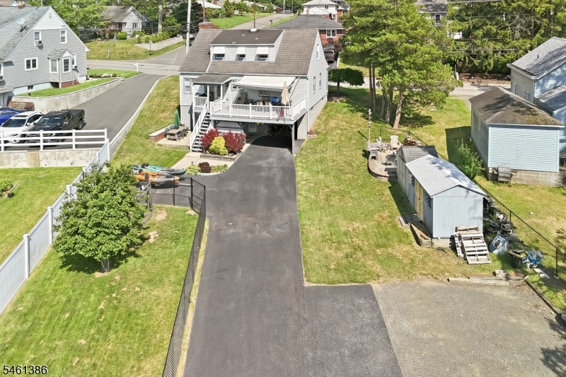 161 Manchester Ave Property Photo 43