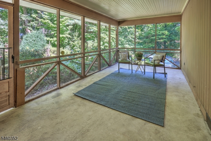527 Ridge Rd Property Photo 29