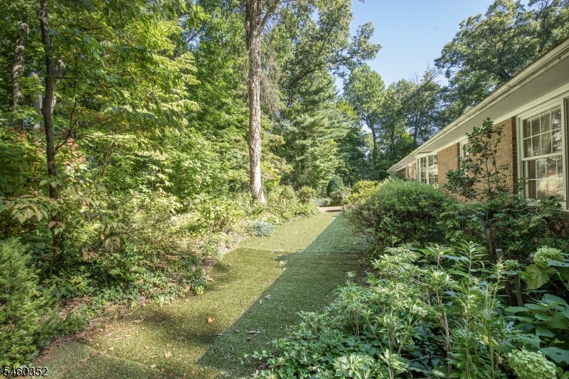 527 Ridge Rd Property Photo 33