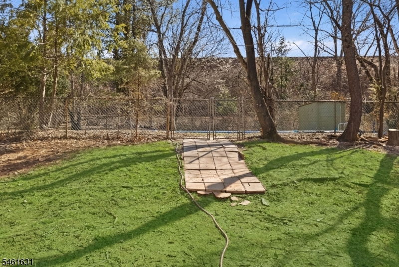 39 Gage Rd Property Photo 15