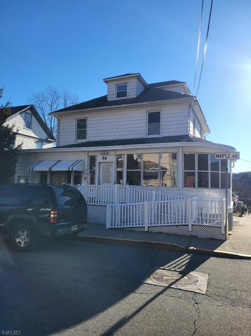56 Maple Ave Property Photo 1