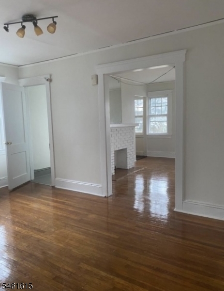 49 Peachtree Rd Property Photo 6