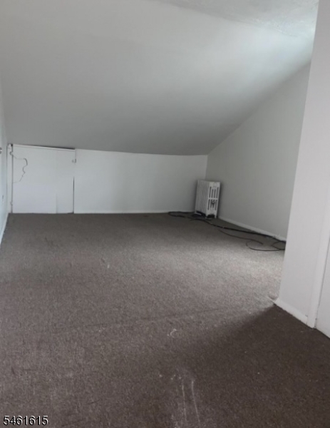 49 Peachtree Rd Property Photo 7