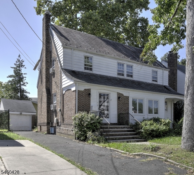 8 Decker Ave Property Photo 2