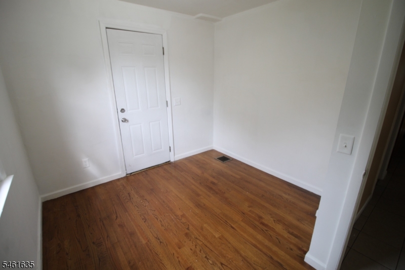 199 Finderne Ave Property Photo 15