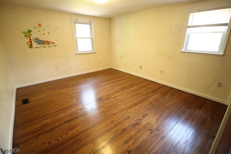 199 Finderne Ave Property Photo 19