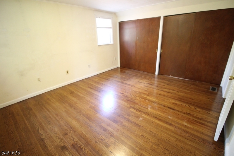 199 Finderne Ave Property Photo 20