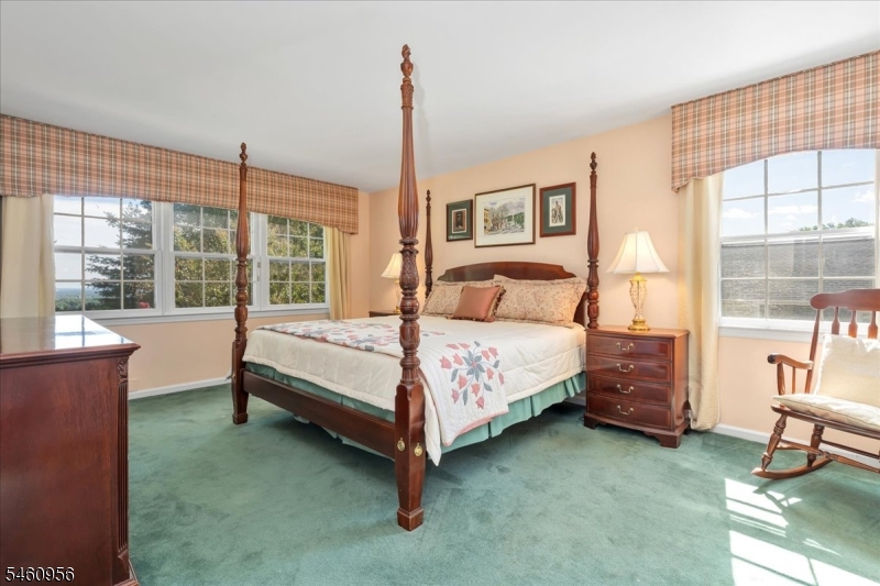 1407 Chapel Hill Rd Property Photo 19