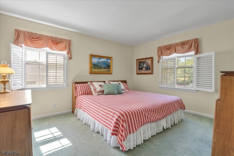 1407 Chapel Hill Rd Property Photo 23