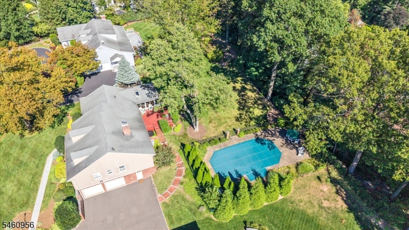 1407 Chapel Hill Rd Property Photo 48
