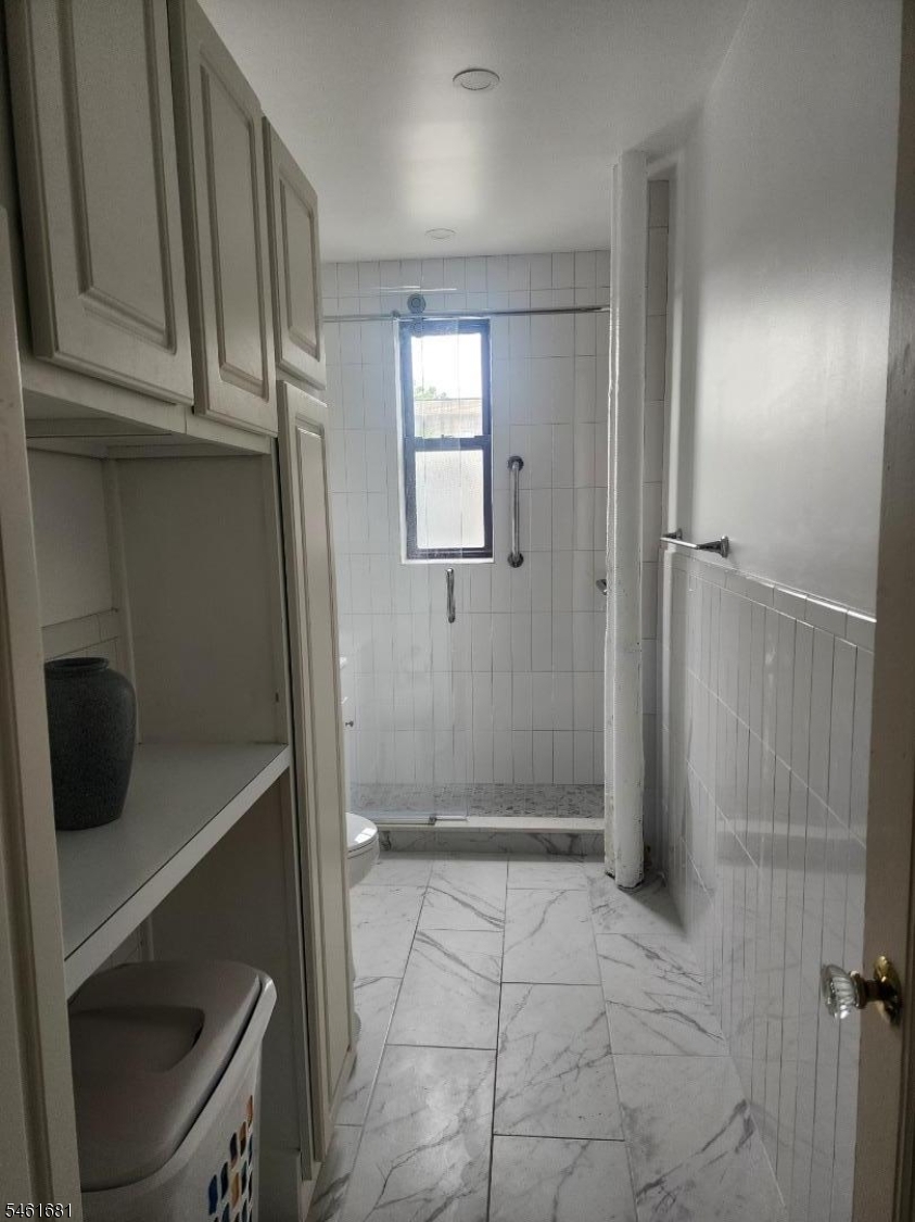 1055 Boulevard Property Photo 7