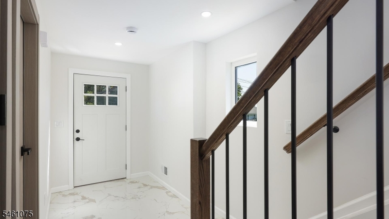 13 Columbus Ave Property Photo 4