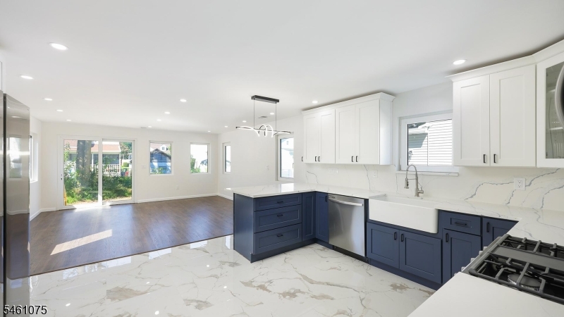 13 Columbus Ave Property Photo 6