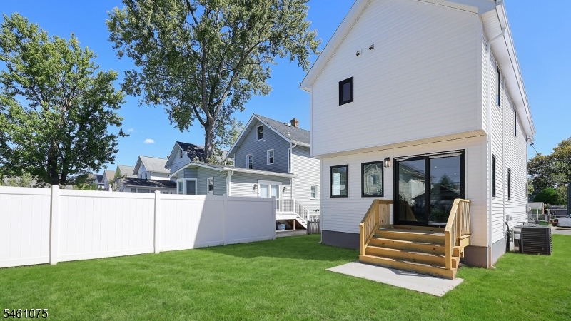 13 Columbus Ave Property Photo 32