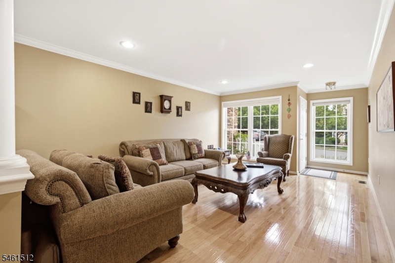 16 Magnolia Way Property Photo 3