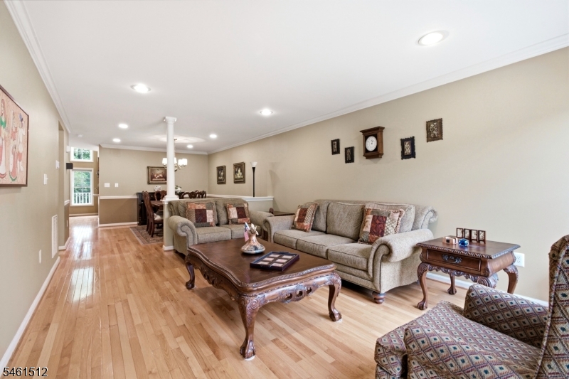 16 Magnolia Way Property Photo 4
