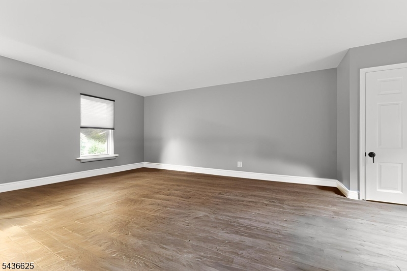 68 Seminole Ave Property Photo 13