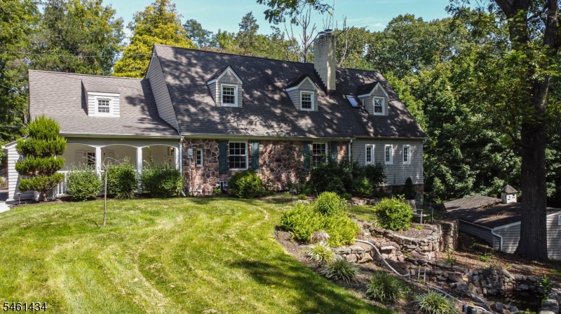 170 New Providence Rd Property Photo 2