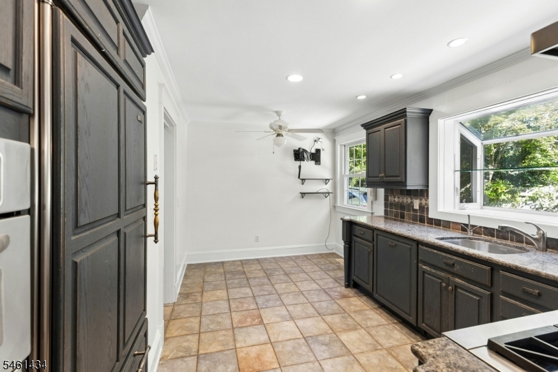 170 New Providence Rd Property Photo 12