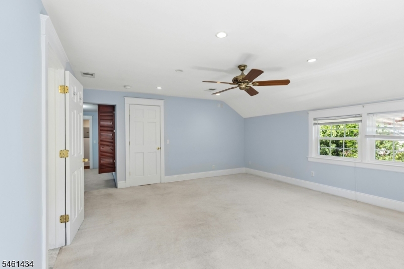 170 New Providence Rd Property Photo 19