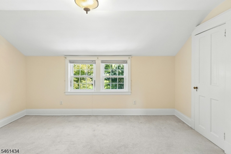 170 New Providence Rd Property Photo 23