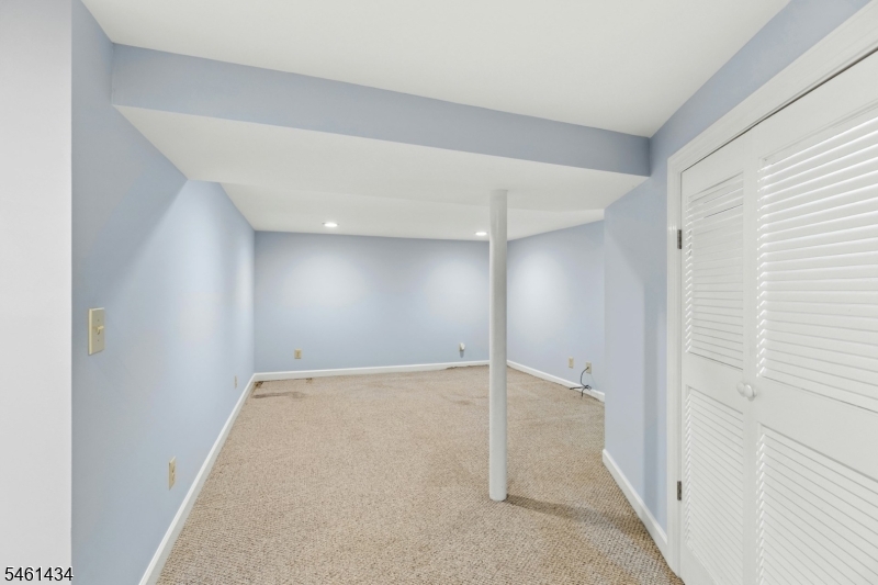 170 New Providence Rd Property Photo 29
