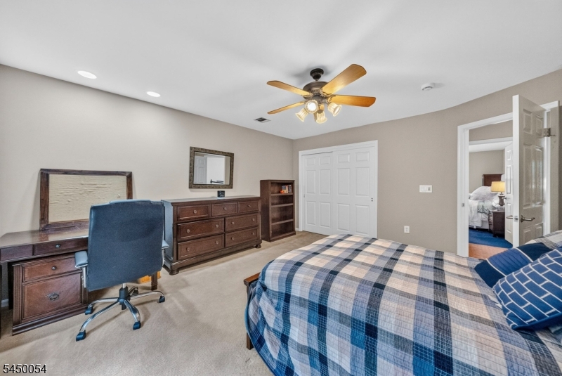 22 Jarombek Dr Property Photo 28