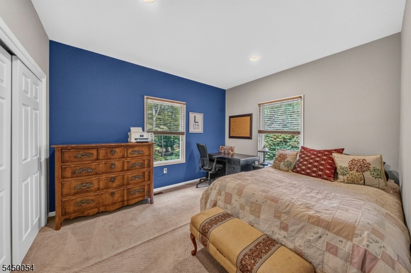 22 Jarombek Dr Property Photo 32