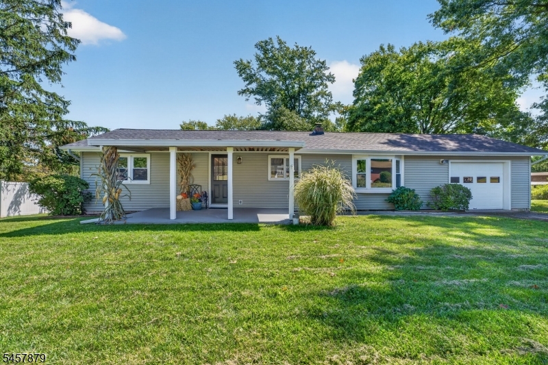 730 Marudy Dr Property Photo 2