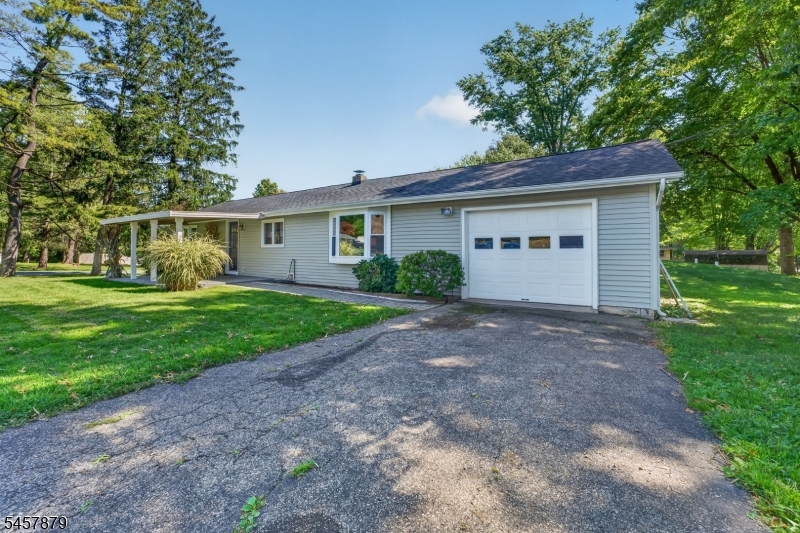 730 Marudy Dr Property Photo 18