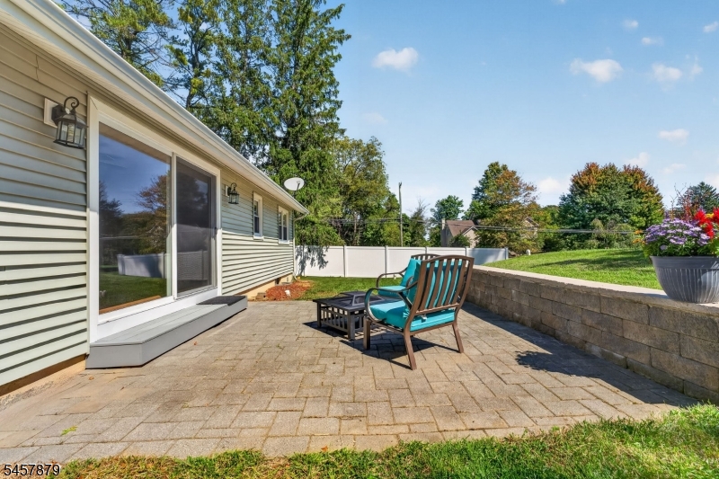730 Marudy Dr Property Photo 20