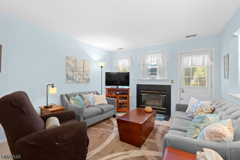 3105 Tudor Dr 3105 Property Photo 3